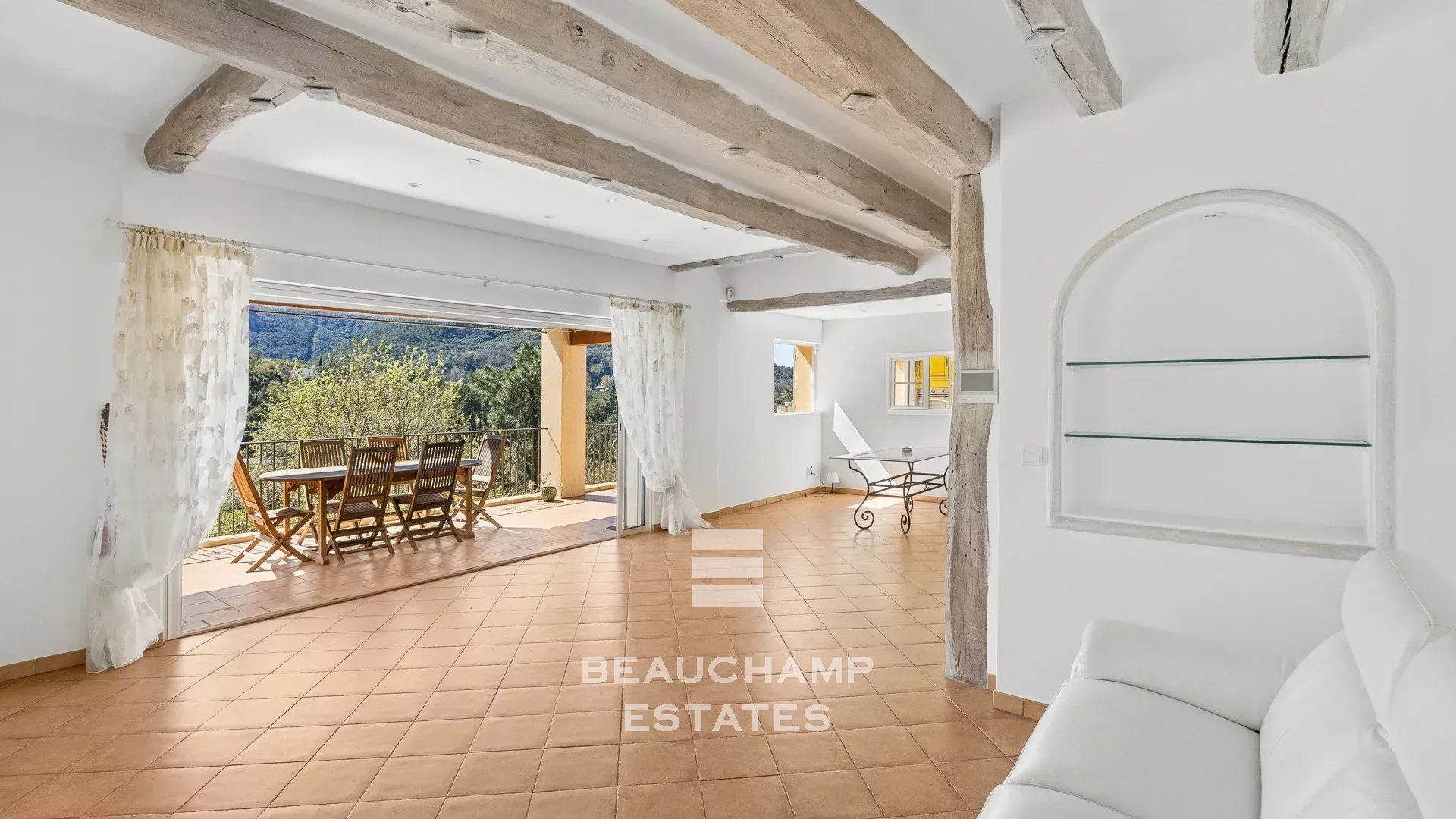 Villa provençale 5 chambres - Fréjus