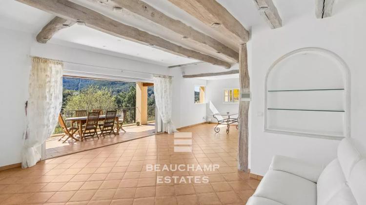 Villa provençale 5 chambres - Fréjus