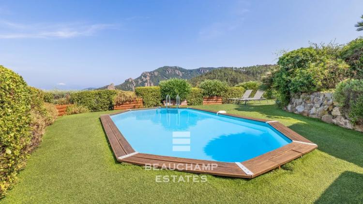 Villa provençale 3 chambres avec vue mer panoramique - Fréjus