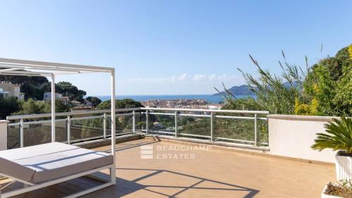 Cannes - Villa contemporaine Vue mer