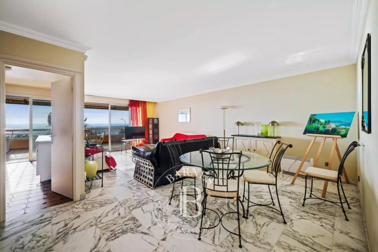 NICE – LA LANTERNE — APPARTEMENT TRAVERSANT AVEC VUES MER & GRANDE TERRASSE