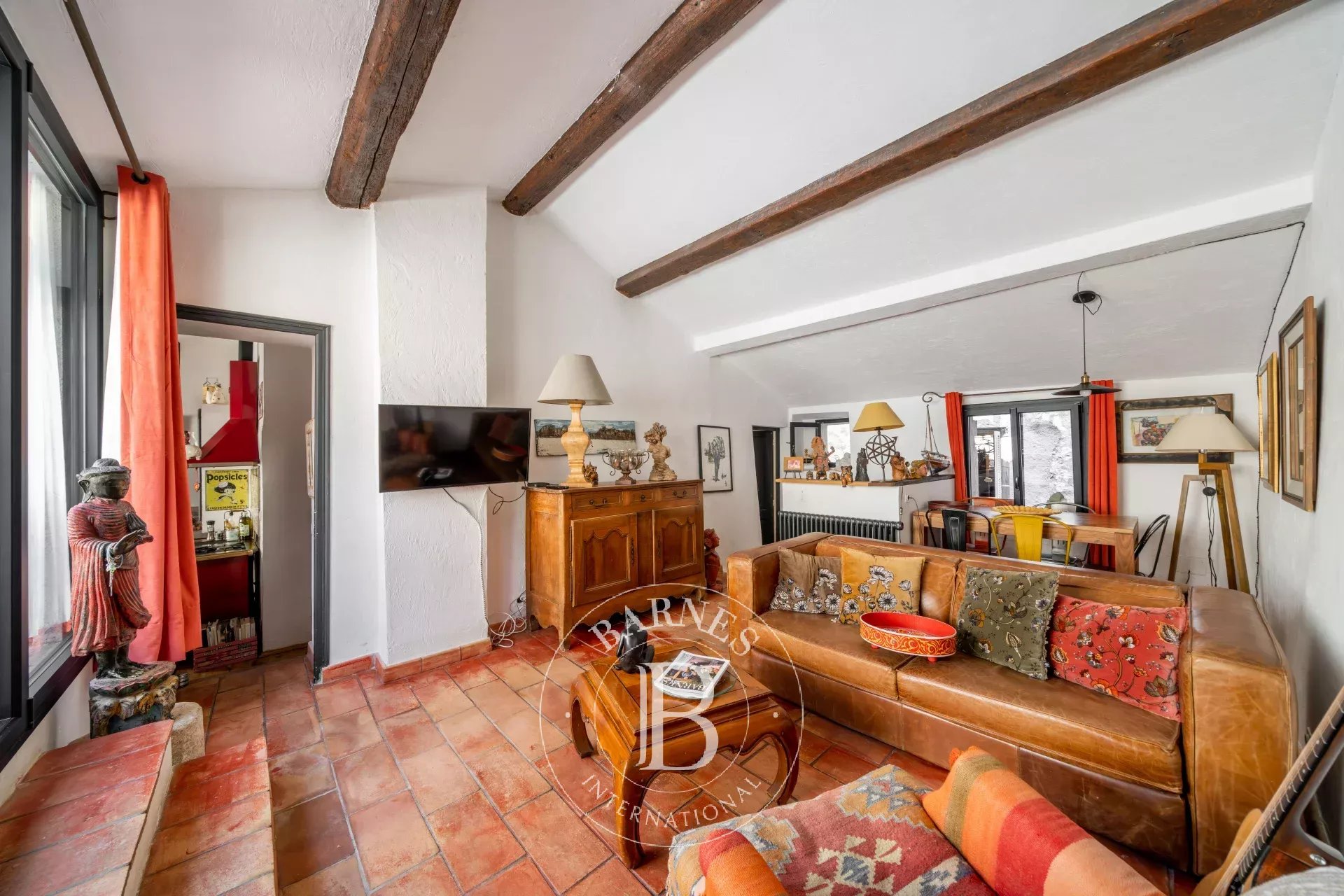 Maison de caractère avec terrasse au cœur du village de Saint-Paul-de-Vence