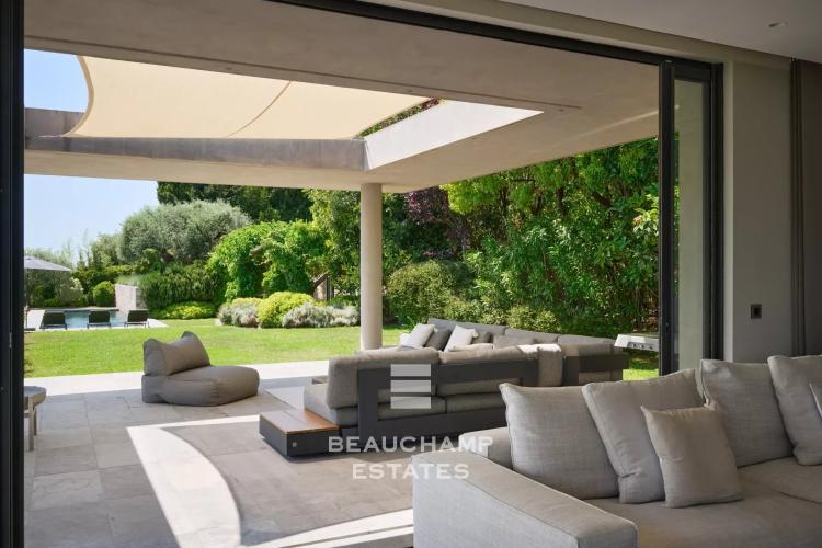 Exclusivité - Montauroux – Villa contemporaine avec vue panoramique