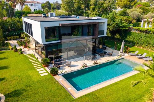 Cap d'Antibes – Villa contemporaine neuve dans un domaine privé d'exception