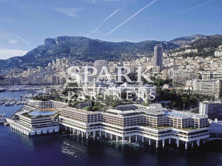 Monaco - Carré d'Or - Appartement 3 pièces dans un hôtel prestigieux