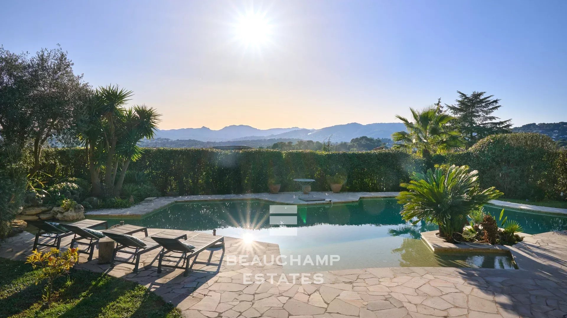 Villa provençale 6 chambres avec vue panoramique sur les collines de l’Esterel et la mer - Mougins