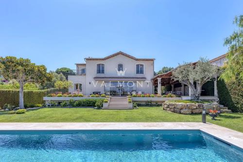 Super Cannes Vallauris renovated villa with panoramic views