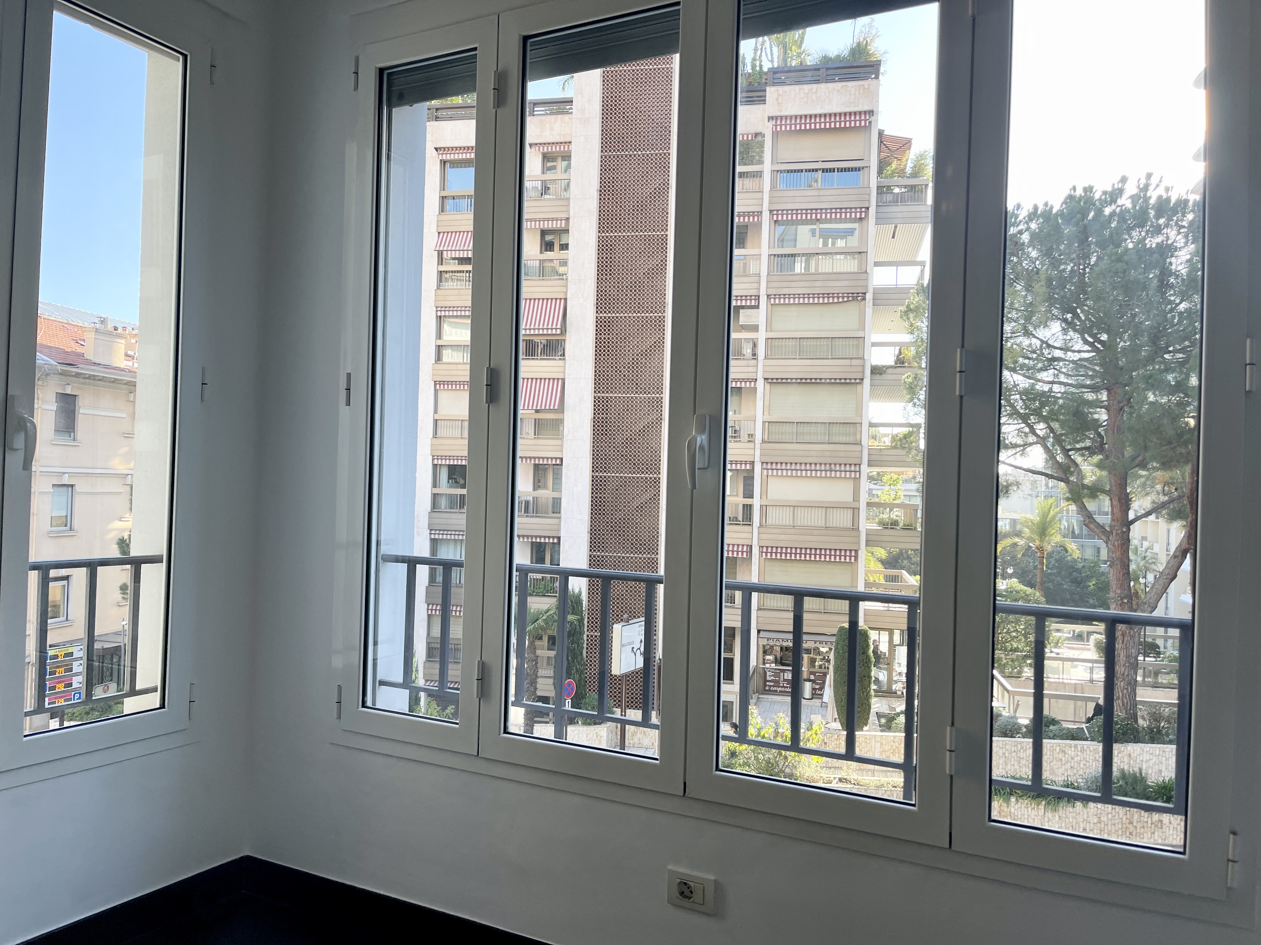 Monte-Carlo | Villa Europe – Appartement avec balcon près du Carré d’Or