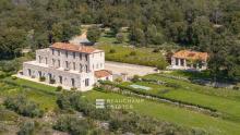 Bastide en Pierre de 20 Hectares vue panoramique - Fayence