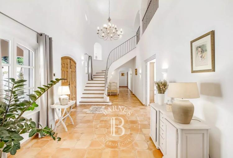 CABRIS - Élégante propriété avec vue imprenable - 6 chambres et un studio