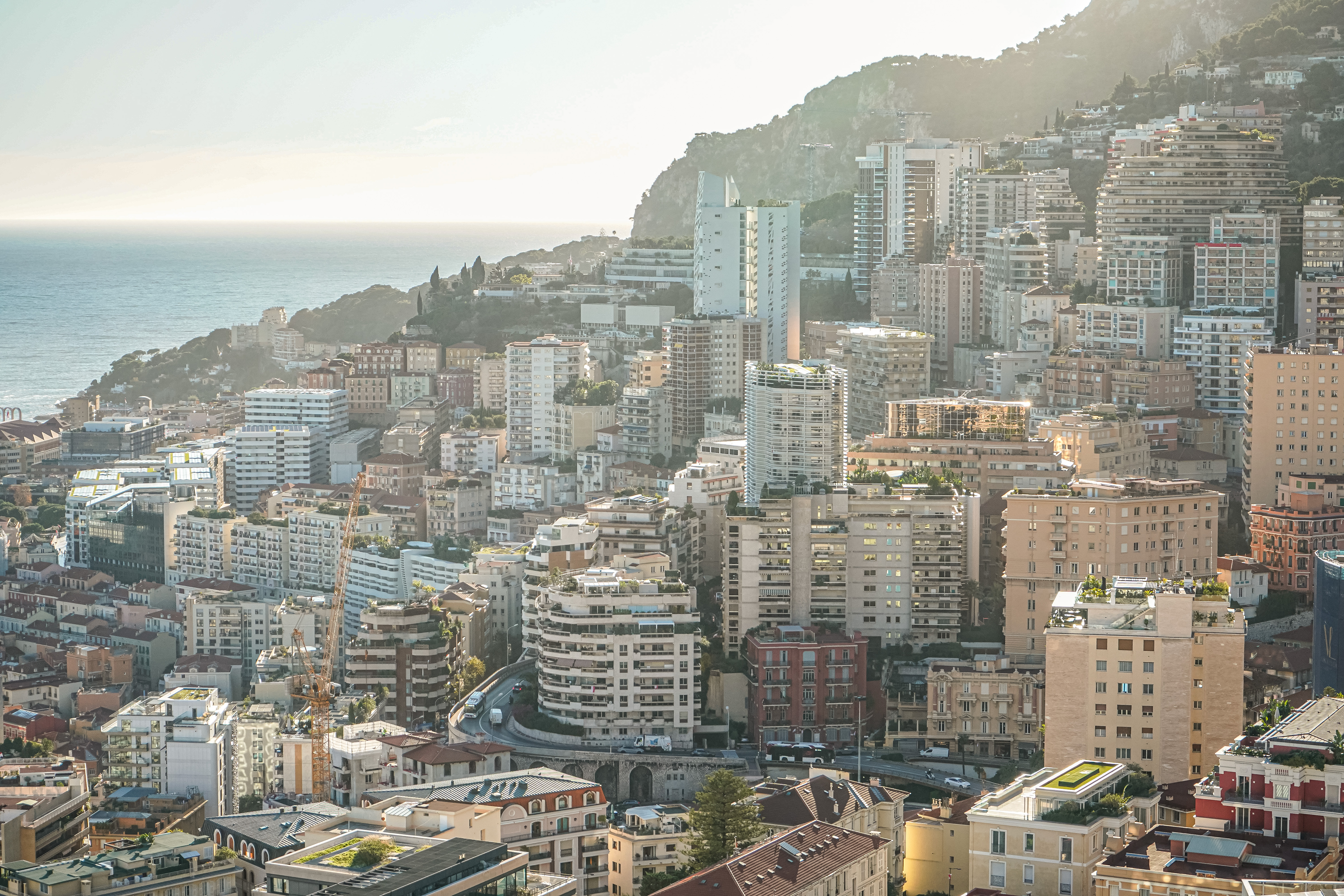 LES OLIVIERS - 2 PIÈCES RÉNOVÉ - PROCHE DU PORT