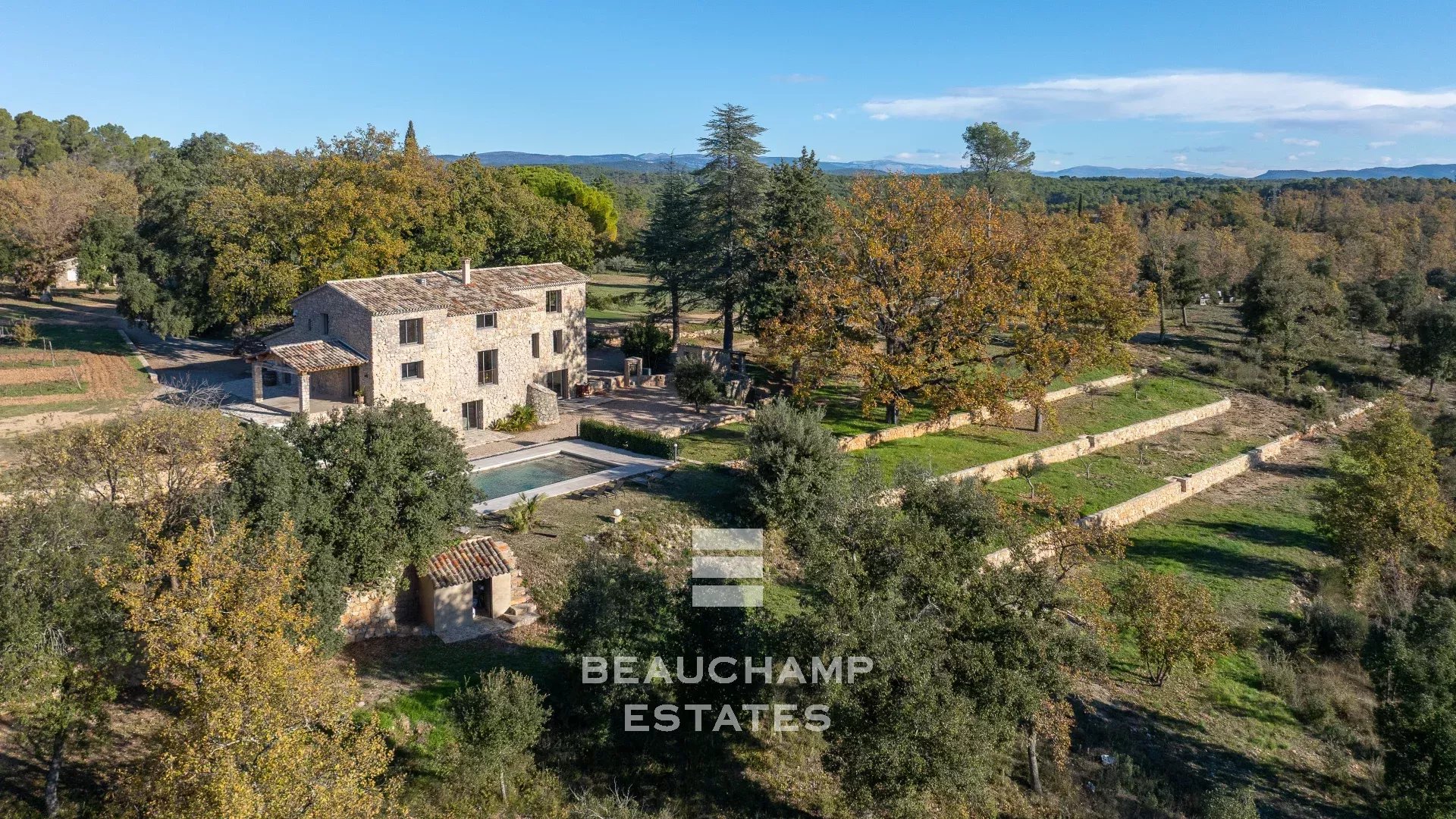 Bastide en pierre 5 chambres avec vue panoramiques - Lorgues