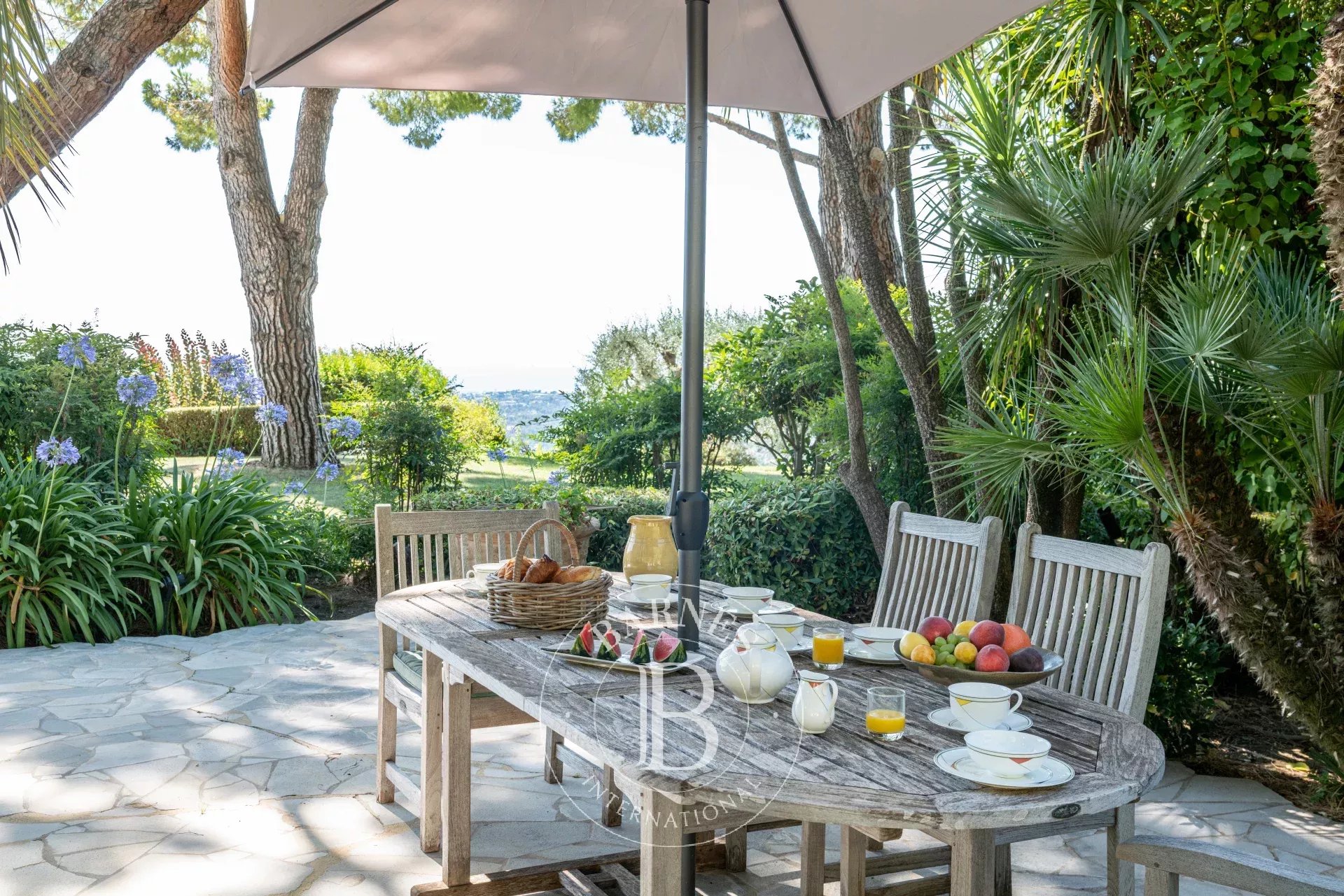 Propriété d’exception à Vence avec vue panoramique mer & montagne