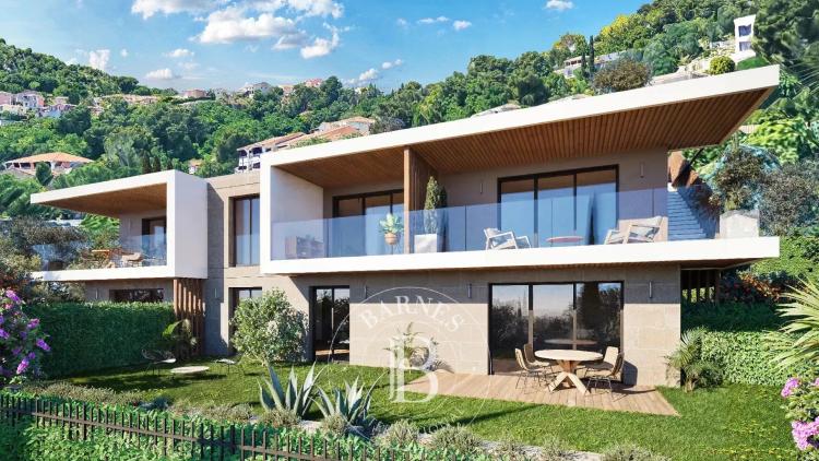 ÈZE - ÉLÉGANT 2 PIÈCES AVEC JARDIN PRIVATIF DANS UNE RÈSIDENCE CONTEMPORAINE