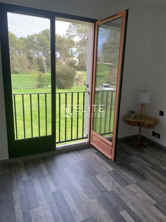 APPARTEMENT 2P 37m² VUE GOLF MOUANS-SARTOUX