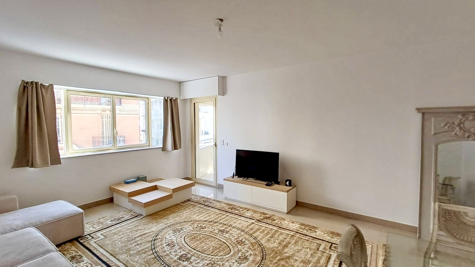 SOUS OFFRE - Le "ROCAZUR" - Boulevard d'Italie