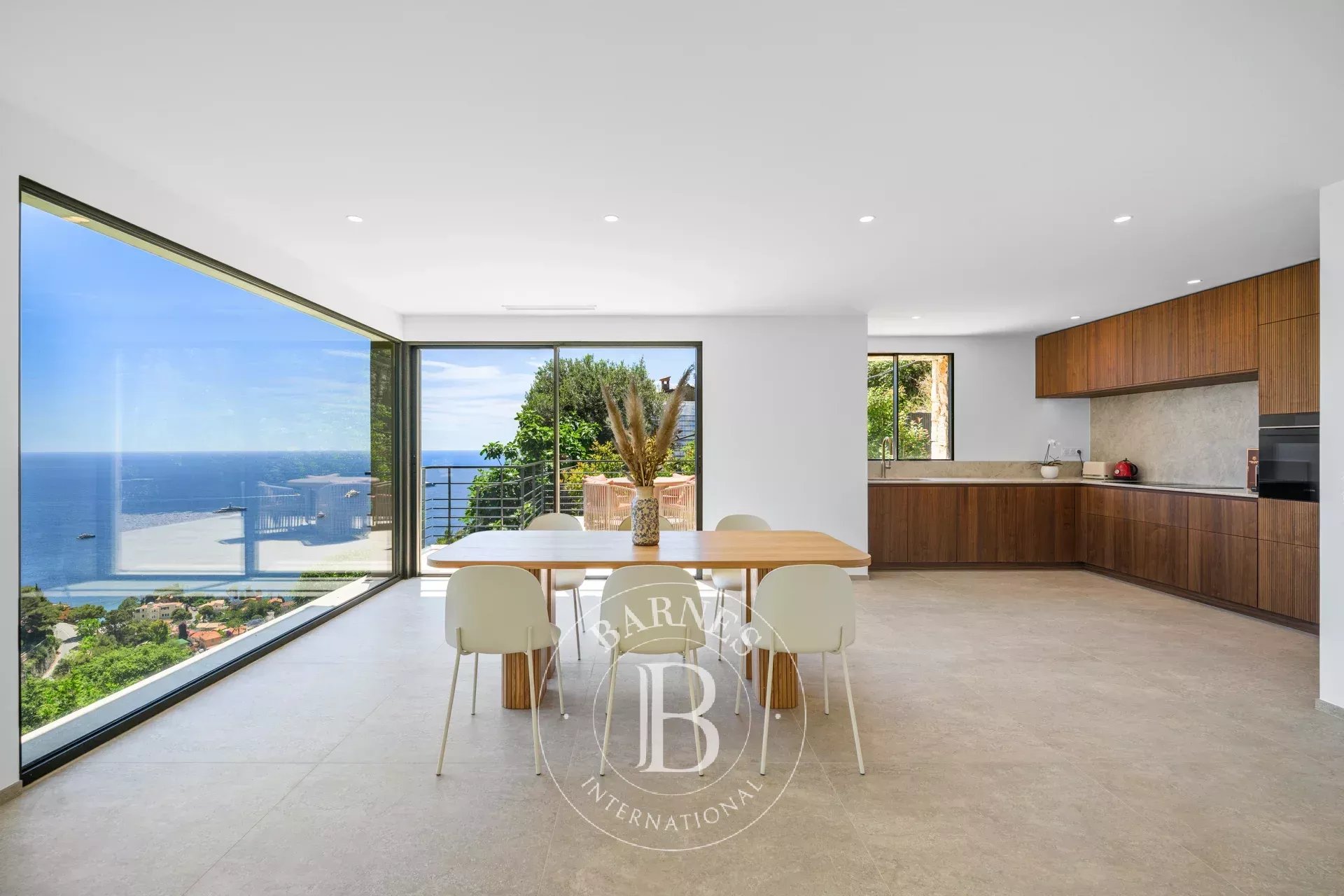 ROQUEBRUNE CAP MARTIN - VILLA CONTEMPORAINE - SECTEUR SERRET - VUE MER PANORAMIQUE