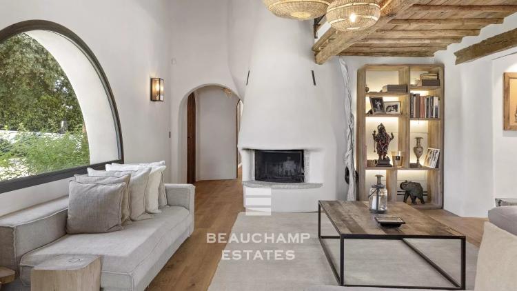 Propriété de charme 5 chambres avec piscine à Mougins