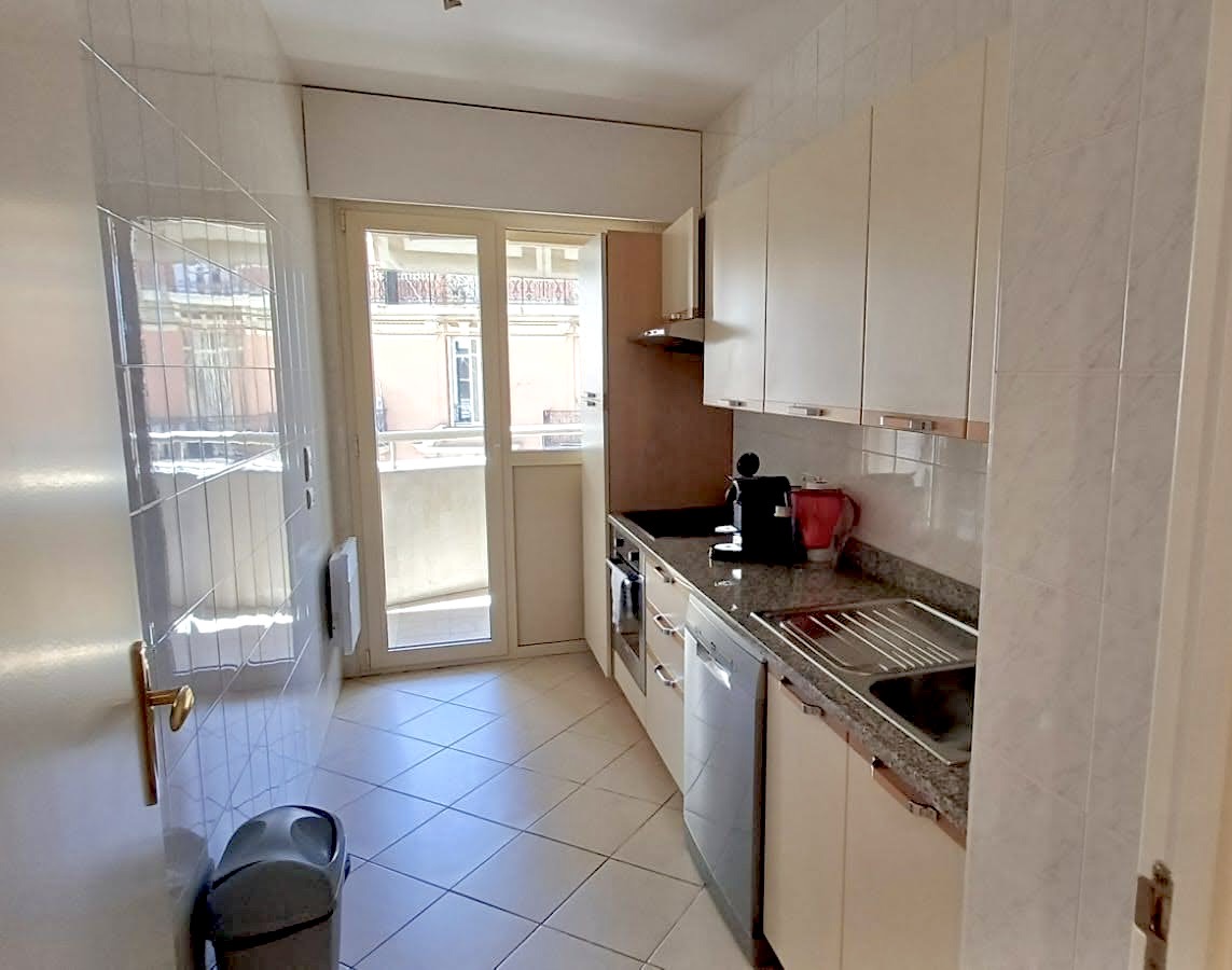 SOUS OFFRE - Le "ROCAZUR" - Boulevard d'Italie