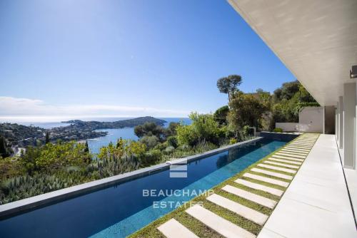 Villa contemporaine 5 chambres avec vue mer panoramique - Villefranche-sur-mer