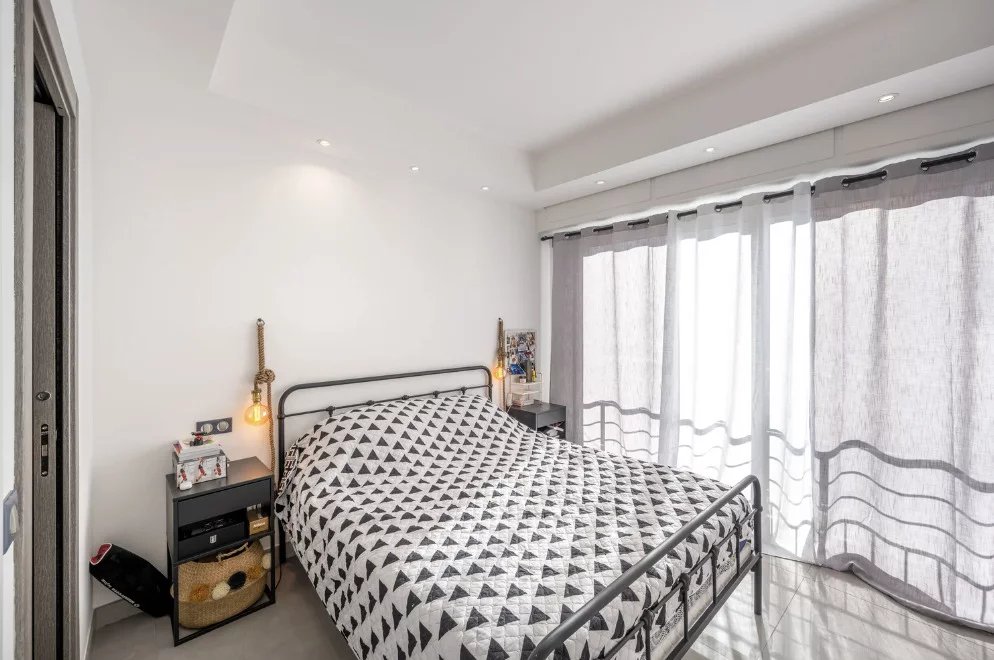 Bel appartement avec vue sur le port Hercule et le circuit de Formule 1