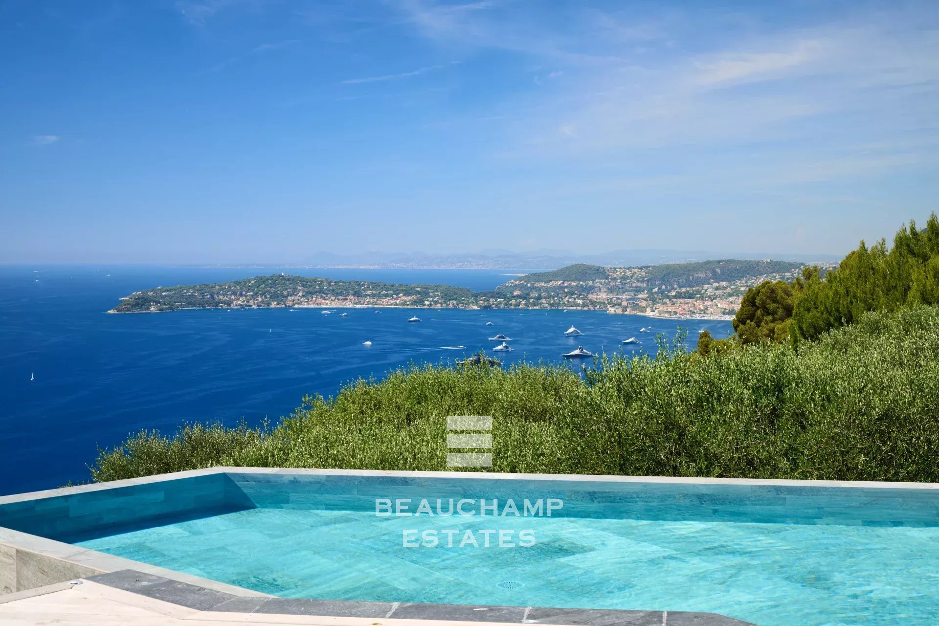 Splendide Villa Néo-Provençale à 2 min de Monaco