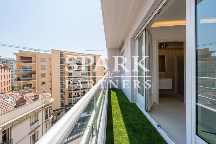 Monte Carlo - Appartement 3 pièces entièrement rénové
