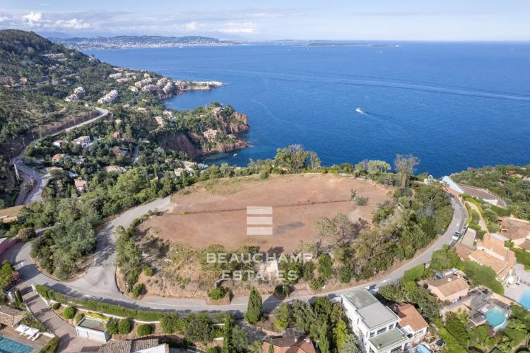 Terrain plat - Vue mer panoramique - Theoule sur Mer