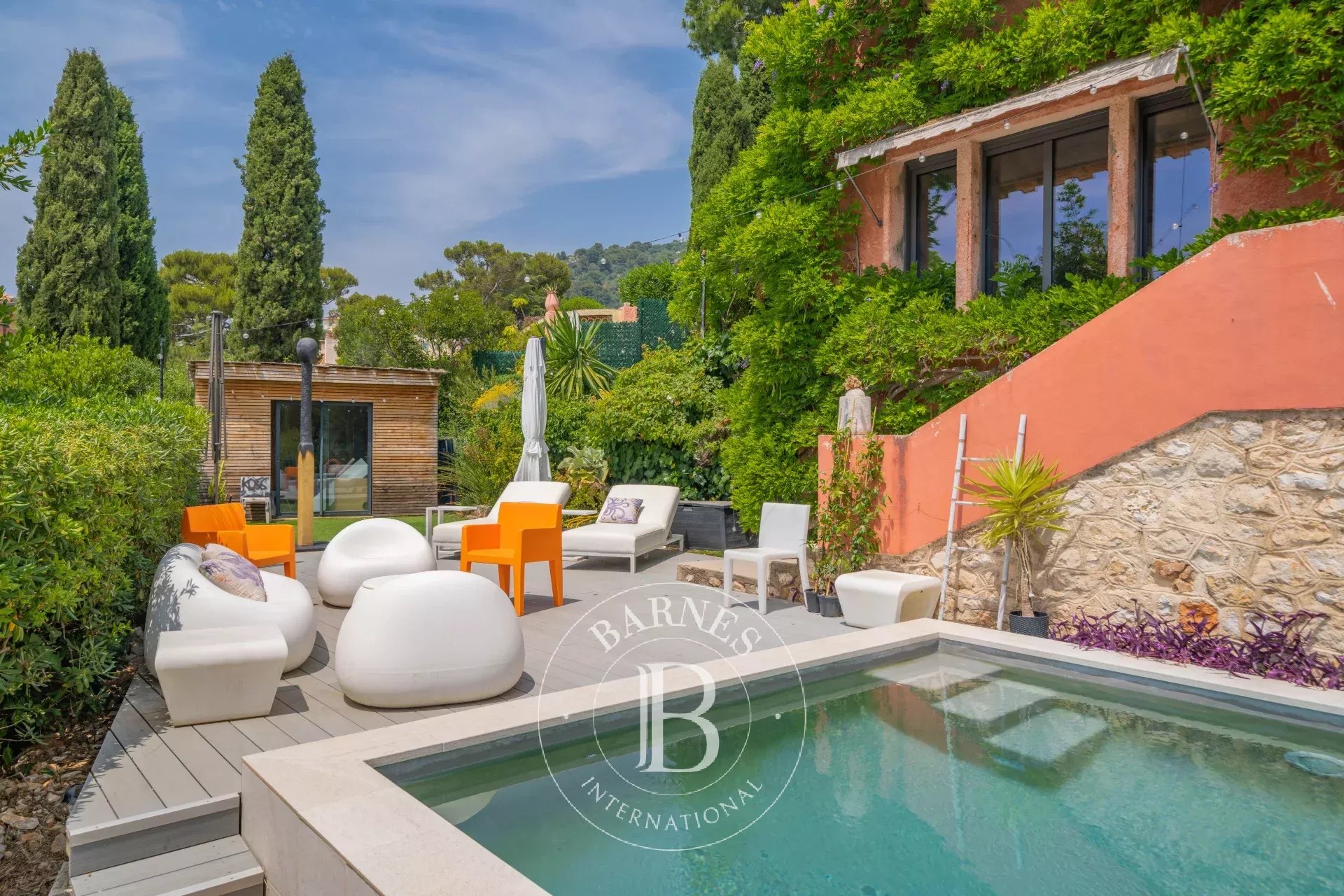VILLEFRANCHE-SUR-MER - VILLA AVEC VUE MER