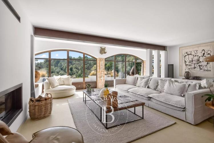 Saint-Paul-de-Vence – Domaine d’exception aux vues imprenables sur le Cap d’Antibes