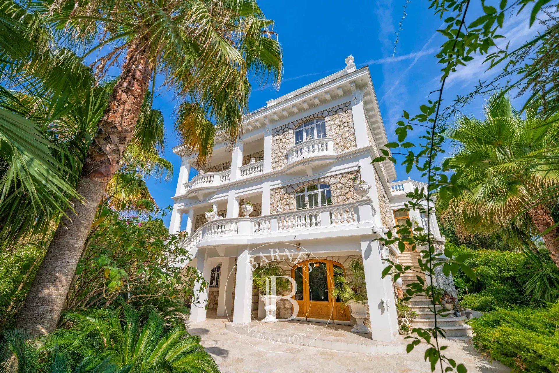 Cagnes-sur-Mer - Un palais italien dans un écrin tropical, à quelques mètres des plages