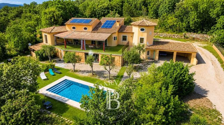 Saint-Cézaire-sur-Siagne - 4 chambres et un appartement indépendant 2 chambres