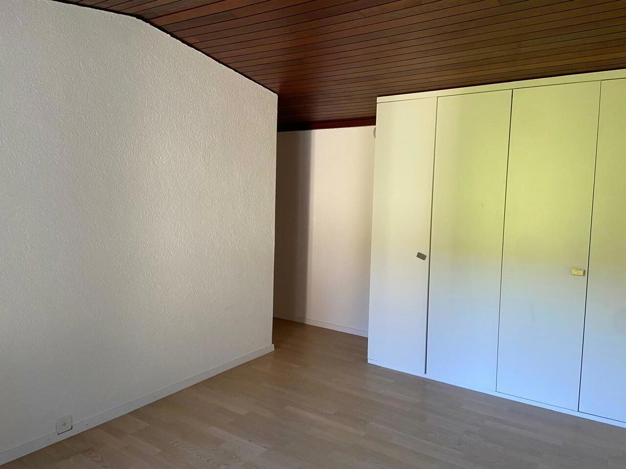 6OBLm_lookmove_237685122_9.jpg