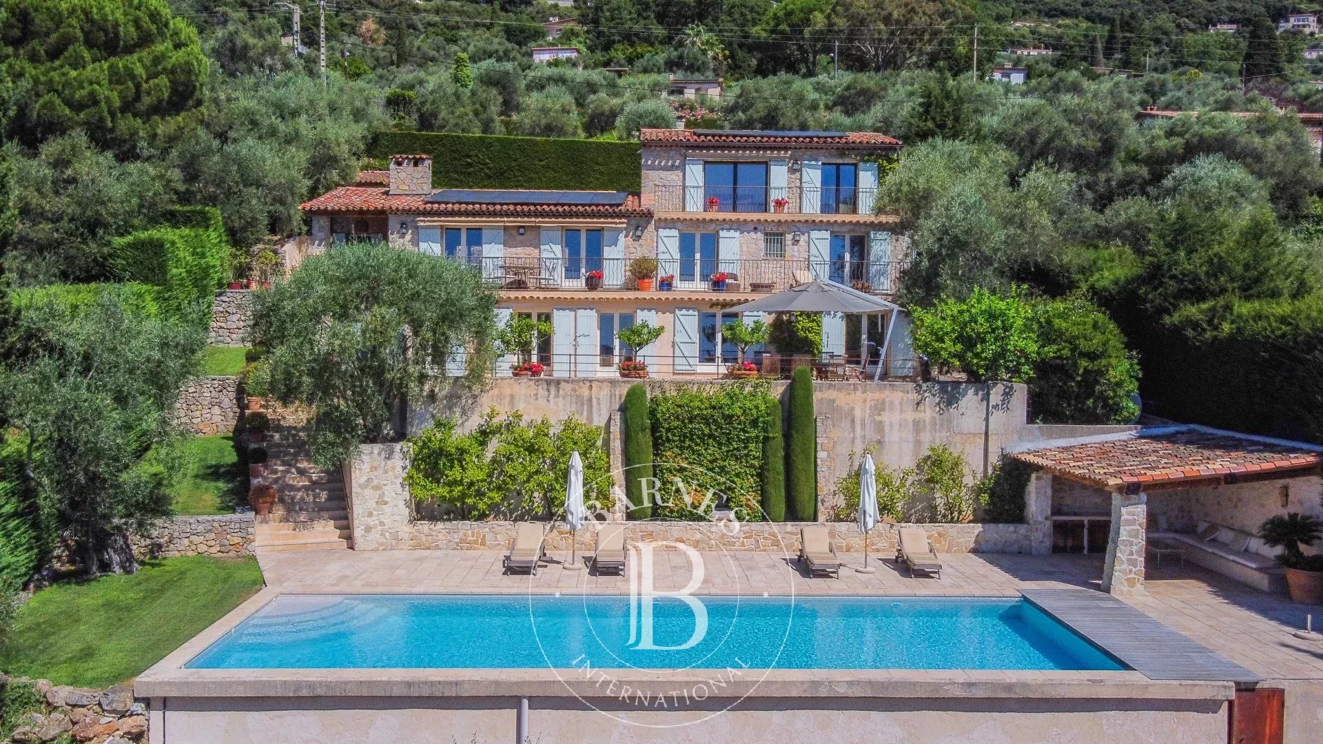 EXCLUSIVITÉ Spéracèdes - Villa  provençale entièrement rénovée vue panoramique - 5 chambres