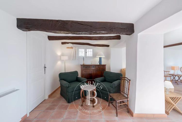 Peymeinade - Maison en pierre à pieds des commerces - 3 chambres