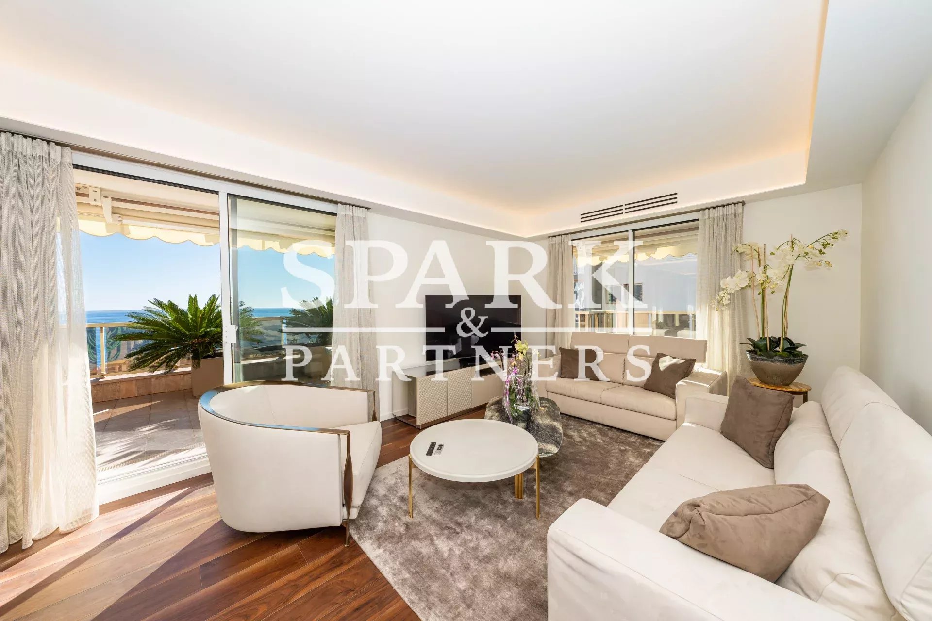 Monaco - La Rousse - Penthouse avec vue mer panoramique
