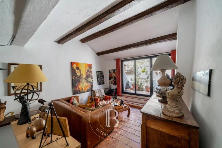 Maison de caractère avec terrasse au cœur du village de Saint-Paul-de-Vence