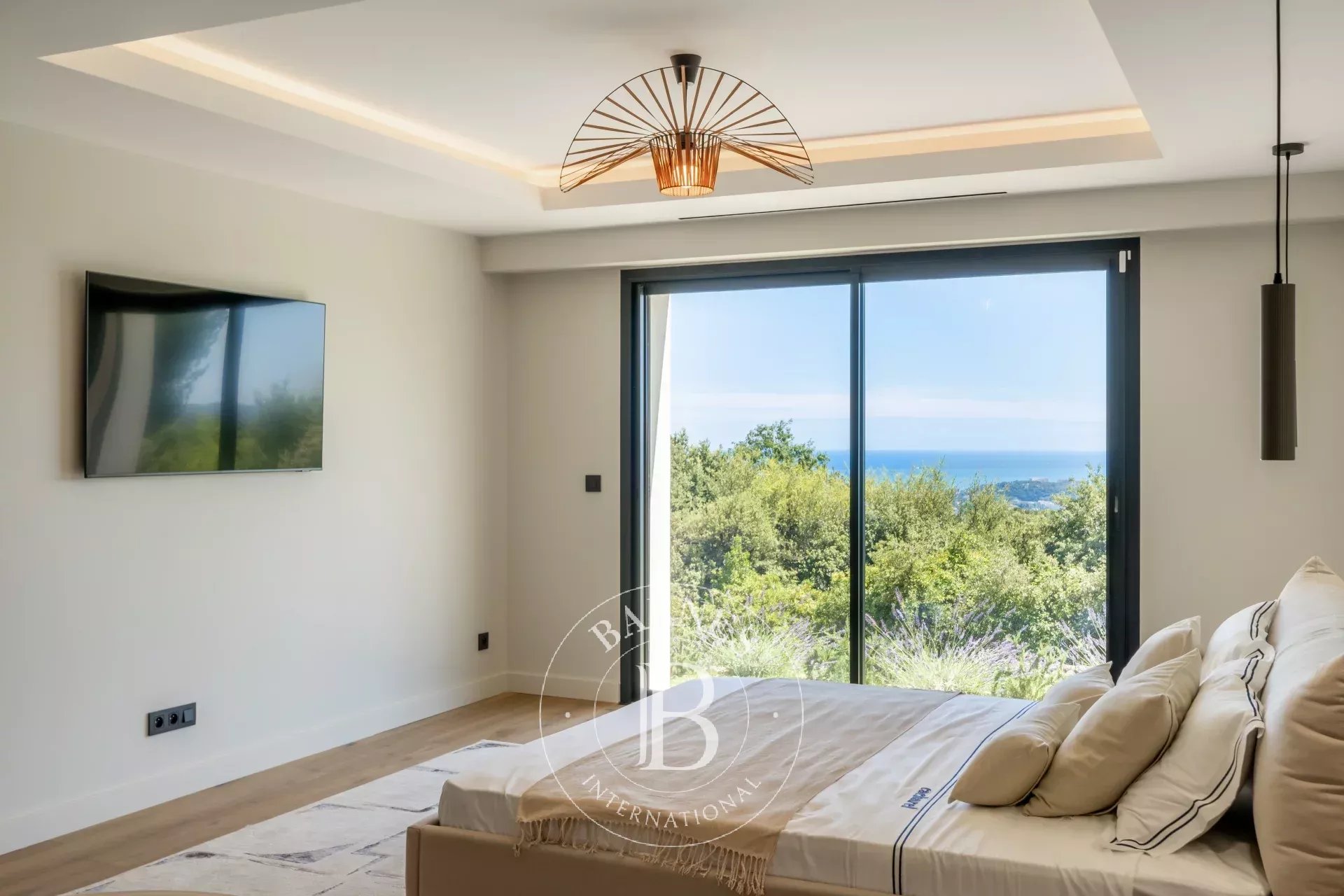 Les Hauts de Saint-Paul – Elégante villa avec vue mer panoramique