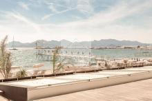 Palm Beach – Raffiné 2 pièces rénové, emplacement premium Croisette