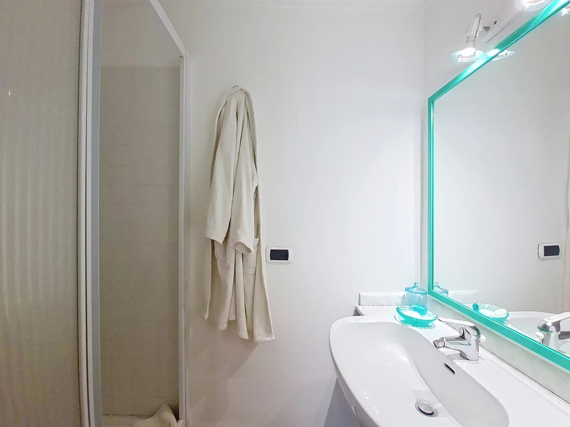 VENTE APPARTEMENT DUPLEX DERNIER ETAGE - CANNES CENTRE