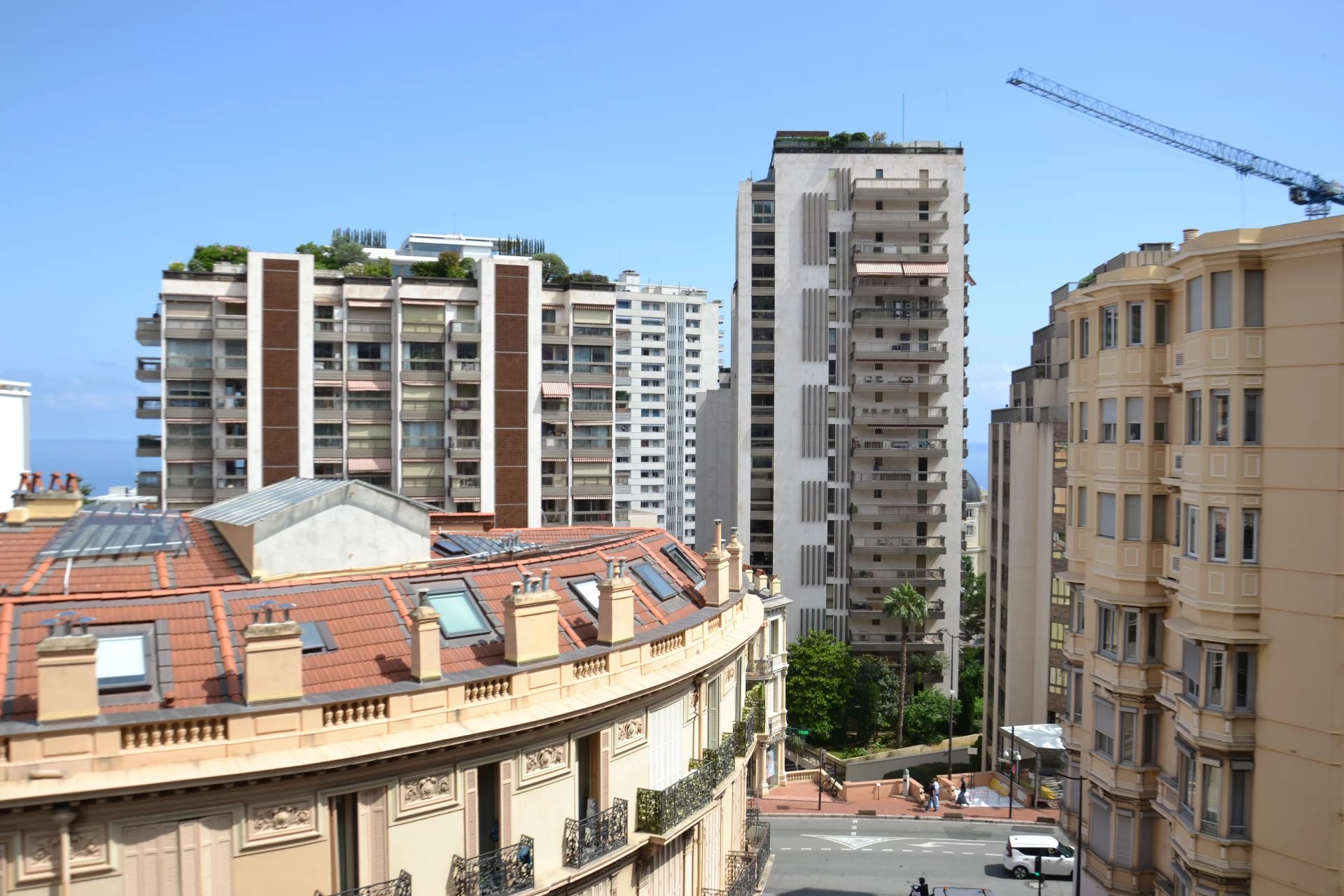 Appartement de 2 chambres rénové et meublé