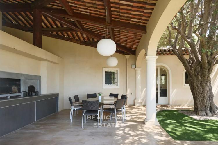 Splendide Villa Néo-Provençale à 2 min de Monaco