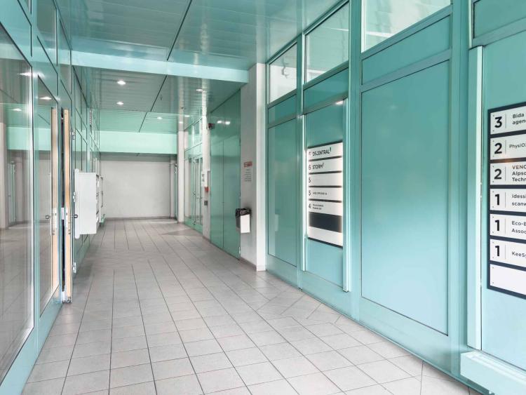 7F7Sx_kaban-bien-6001129.jpg