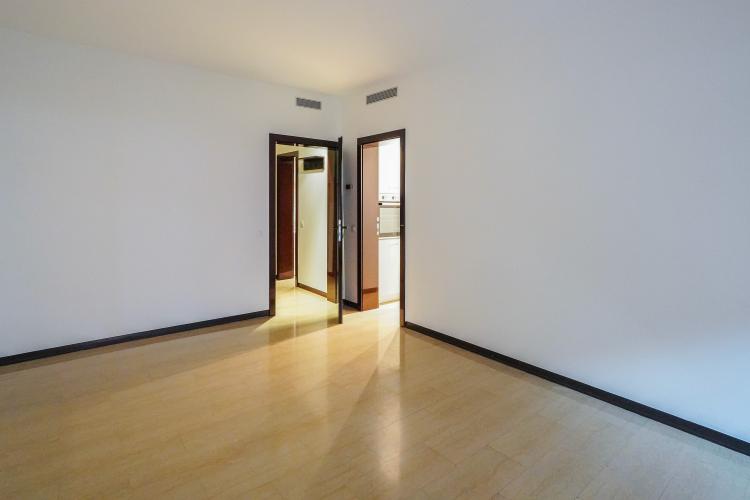 SOUS OFFRE - FONTVIEILLE MARINA - STUDIO - IDÉAL INVESTISSEMENT