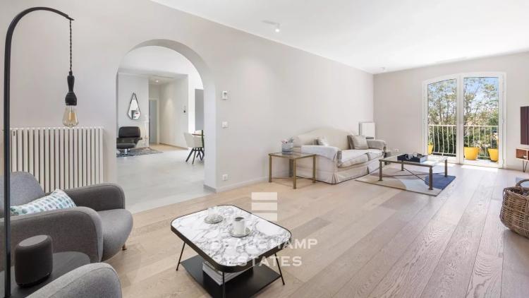 Villa 5 chambres néo-provençale avec aperçu mer - La Roquette-sur-Siagne