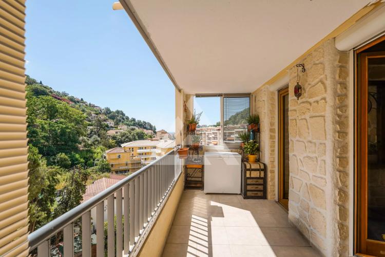 MENTON BORRIGO - 4 PIECES - CAVE ET PARKING
