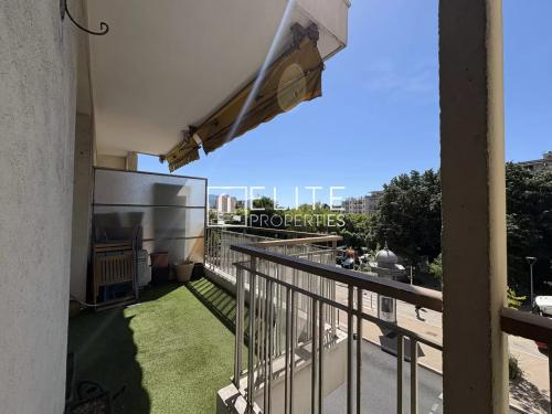 Grand 2 pièces, 46m2 avec terrasse