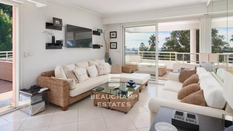 Appartement toit terrasse vue mer - Cannes