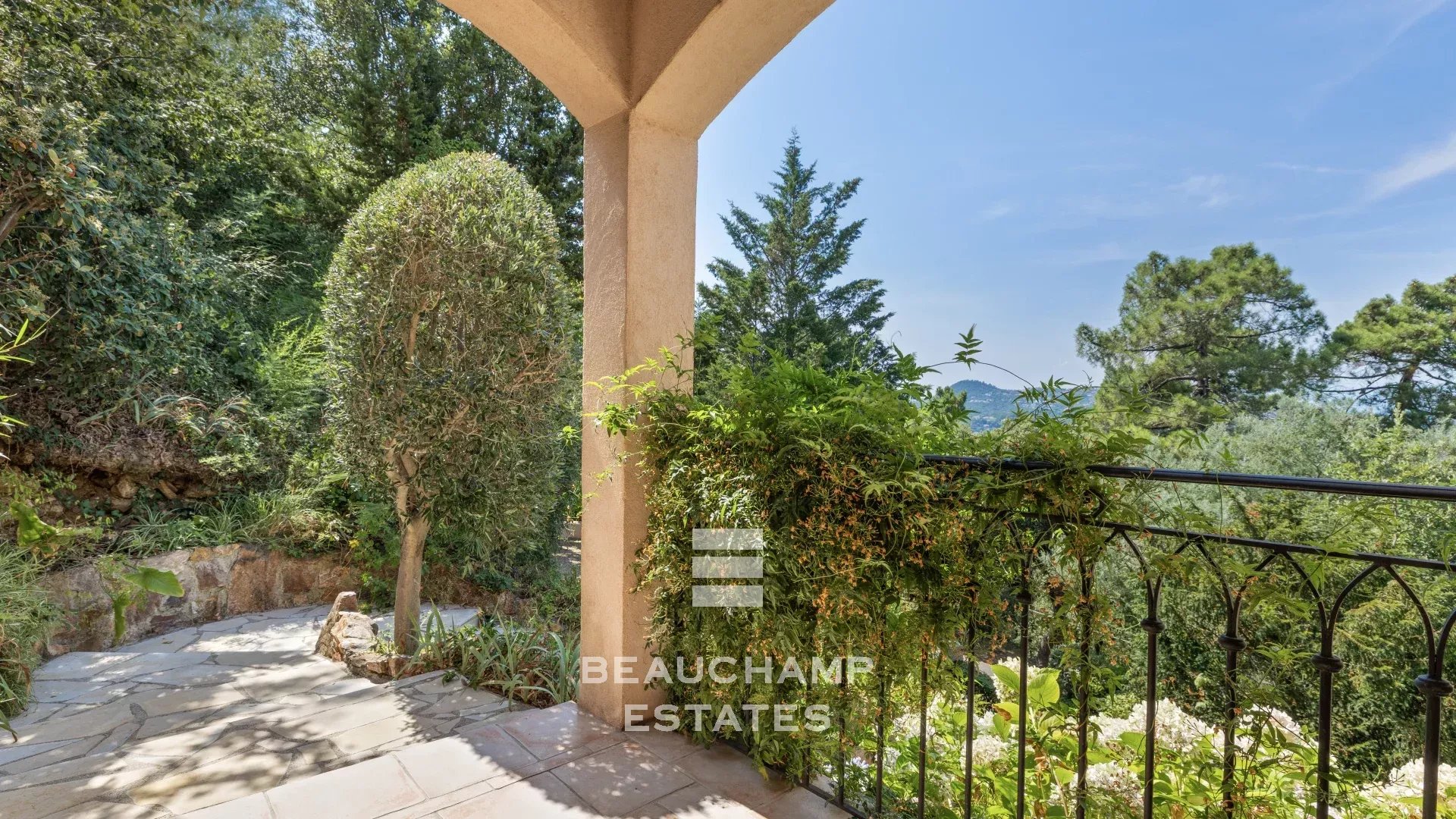 Villa provençale 3 chambres avec vue mer panoramique - Fréjus