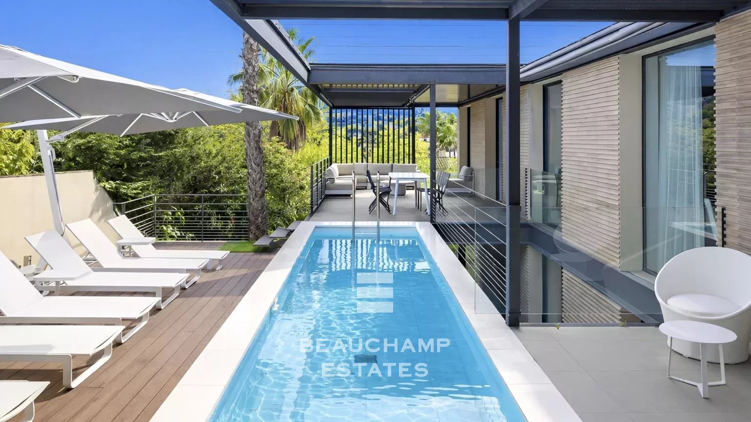 Luxueuse villa contemporaine à 100 mètres du centre villa de Saint-Tropez